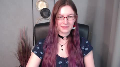 emma online show from December 16, 6:32 am