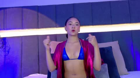 Emma online show from April 10, 3:45 am