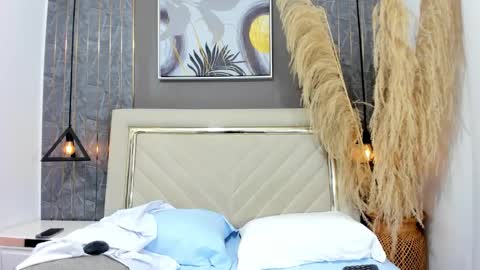 Emma online show from March 25, 12:08 pm