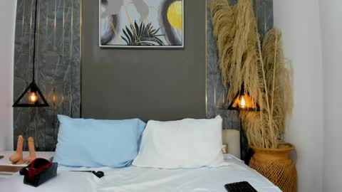 Emma online show from April 7, 11:23 am