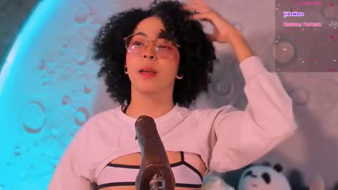     online show from November 13, 10:03 am