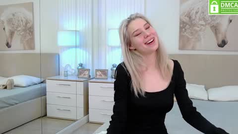 Emma online show from December 14, 4:23 am