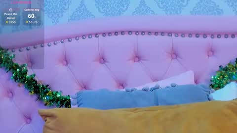 emma scott 7 online show from March 17, 11:25 am