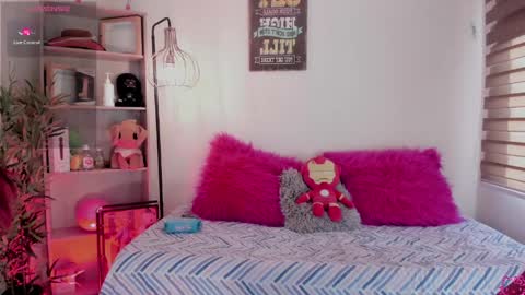 EMMA  online show from May 19, 10:17 pm