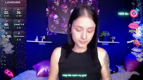 Emma Black online show from February 6, 6:33 pm