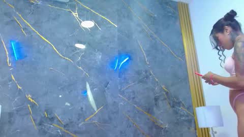 Emma... online show from March 12, 11:46 am