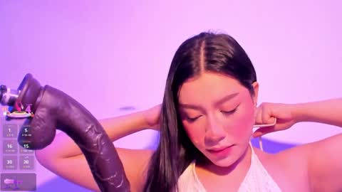   online show from May 14, 11:49 am