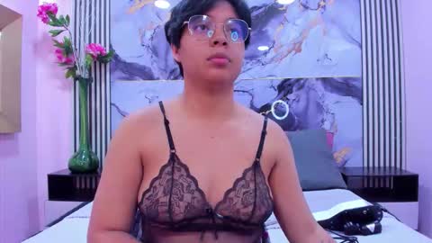 Emma  online show from October 3, 3:00 am