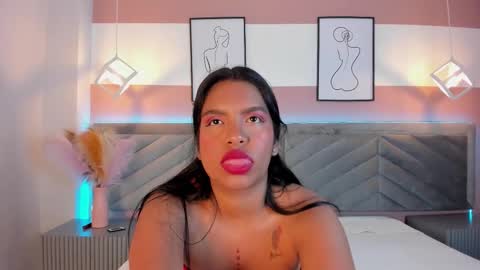 emmaa_smith1 online show from March 19, 3:33 am