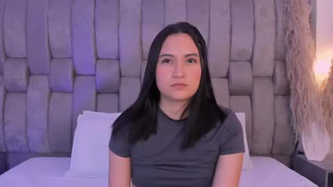 Emma online show from June 20, 7:17 pm
