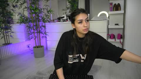 emmablanco online show from April 3, 6:00 am