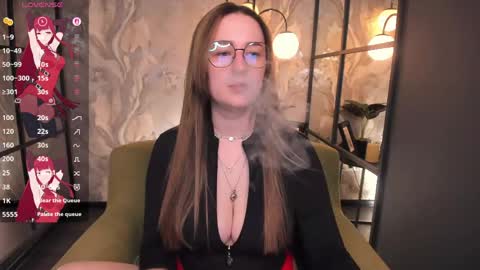 Emma online show from May 26, 10:42 pm