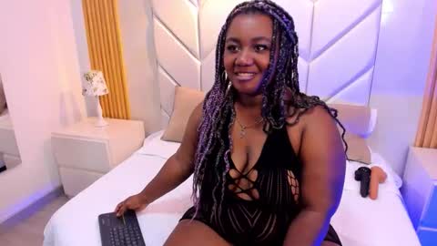 EmmaBrantt  online show from November 26, 4:46 am