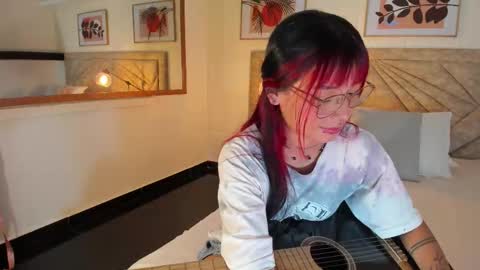           online show from March 3, 8:15 pm