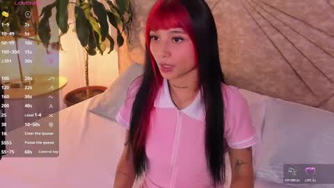           online show from May 12, 7:42 pm