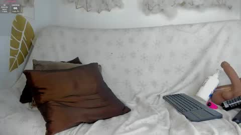 Emma Duque online show from May 23, 1:59 am