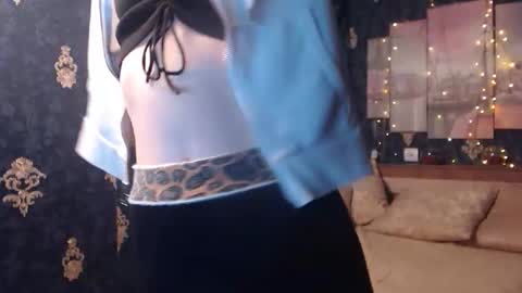 EmmaGoldX online show from November 13, 2:43 am