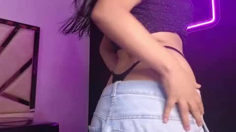 Emma online show from December 14, 10:56 am
