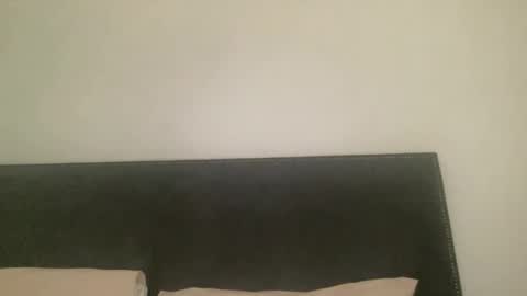 emmamatthews online show from April 10, 12:16 am