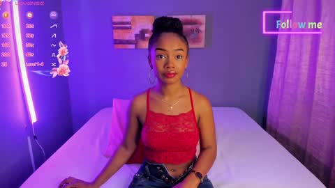 Emma online show from December 29, 2:21 pm