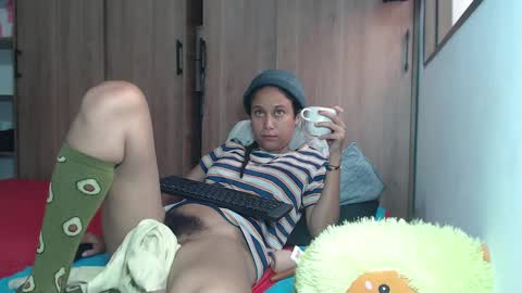 Snapshot of emmasweet95 chatting on December 29, 8:48 pm emmasweet95 online show from December 29, 8:48 pm