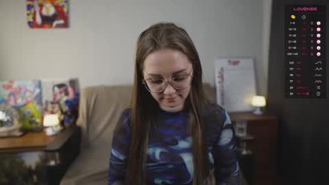 Mia online show from October 12, 3:36 pm