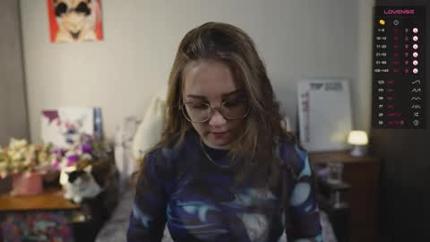 Mia online show from March 8, 5:50 pm