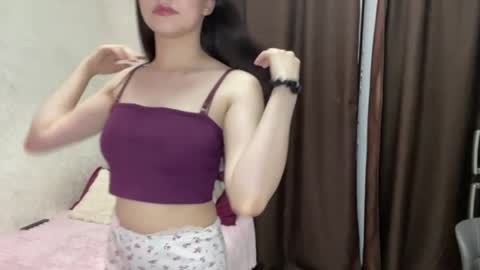 Emma online show from May 20, 6:27 pm