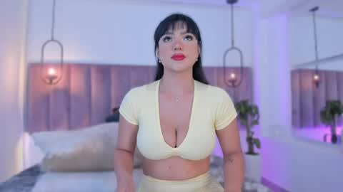 Emmiily online show from May 13, 8:47 pm