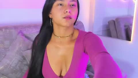 EMMILY online show from June 16, 8:54 pm