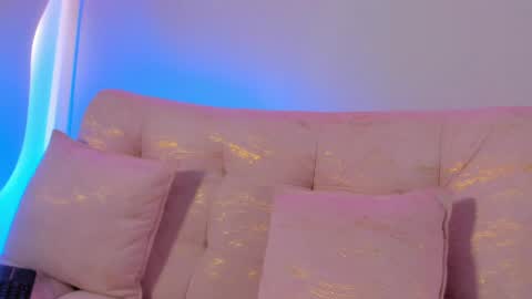 EMMILY online show from May 17, 3:00 pm