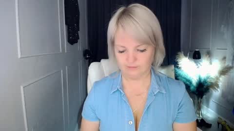 emmmam online show from May 13, 7:58 am