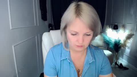 emmmam online show from February 26, 3:44 pm