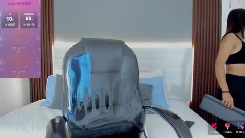 Emmy online show from November 19, 7:47 pm