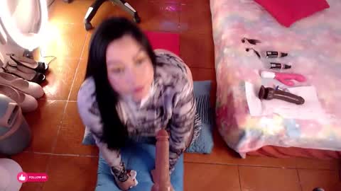 Emmy Ruiz - independent model online show from October 13, 12:46 am