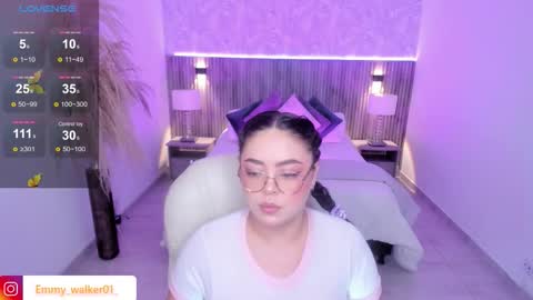 Emmy Walker online show from October 6, 11:05 am