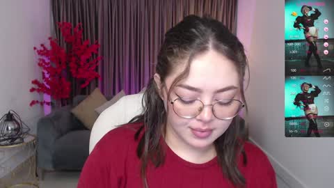 Emmy Walker online show from December 29, 11:07 am