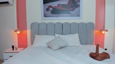 Emma online show from February 26, 12:04 pm