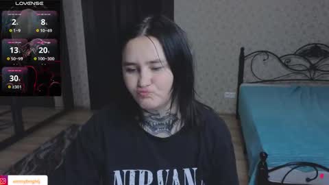 Emmy Bright     50  online show from November 1, 6:23 pm