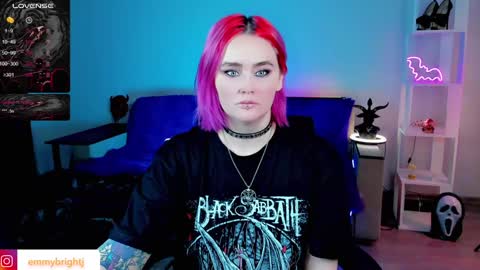 Emmy Bright     50  online show from January 23, 2:02 am