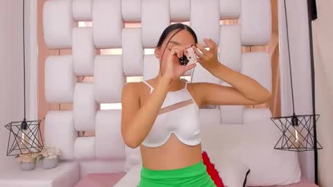 emmy online show from January 16, 8:49 pm