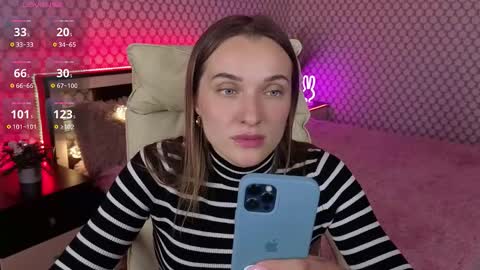 Snapshot of emmyskyy chatting on September 17, 12:03 pm Emma online show from September 17, 12:03 pm