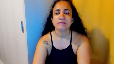 emperatriztapia online show from May 10, 1:40 am