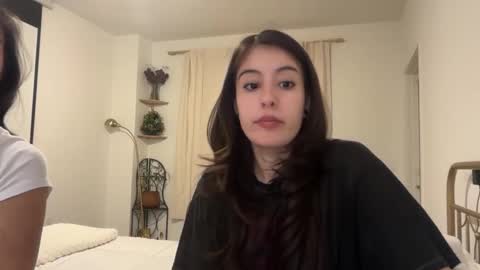 empressmonaa online show from March 14, 3:51 am