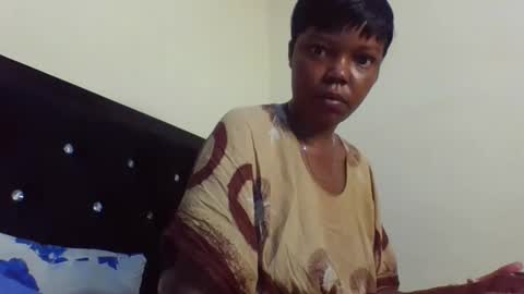 empress online show from April 6, 5:19 am