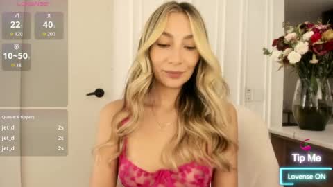emyconneer online show from May 22, 9:02 pm