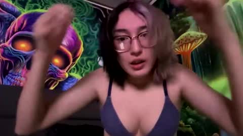 emyleighsolis online show from December 3, 1:35 pm