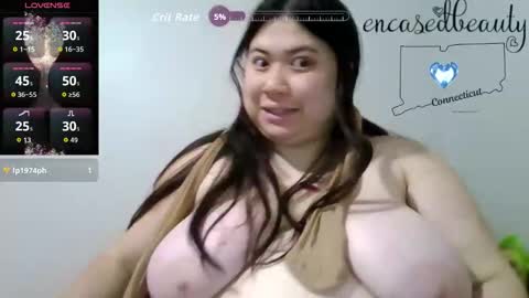 Ela online show from May 9, 4:42 pm