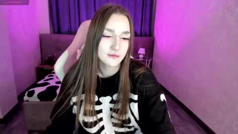 enn_allenn online show from January 19, 11:32 pm