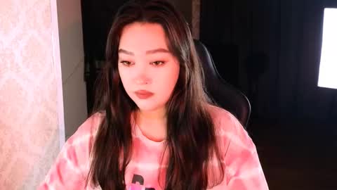 Erica Wayne online show from November 23, 12:40 pm